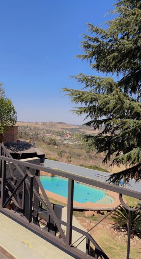 Glenvista Home With A View Johannesburg Eksteriør bilde